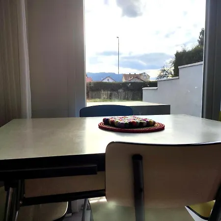 Appartement La Parenthese Geromoise / Centre Ville, A Deux Pas De La Place Du Marche ! *